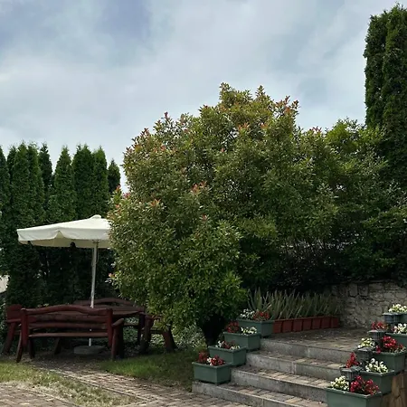 Návay Tihany