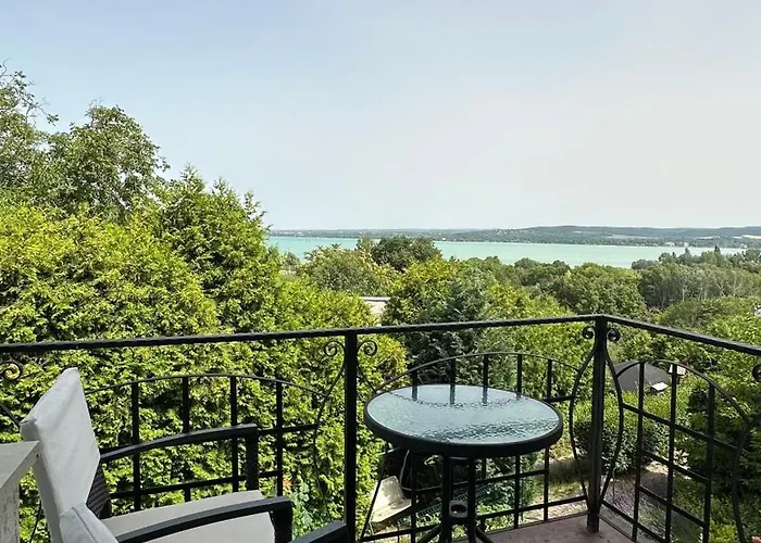 Gasthof Navay Vendeghaz Tihany