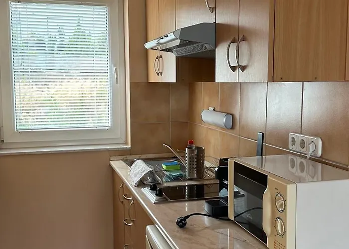 Navay Vendeghaz Tihany