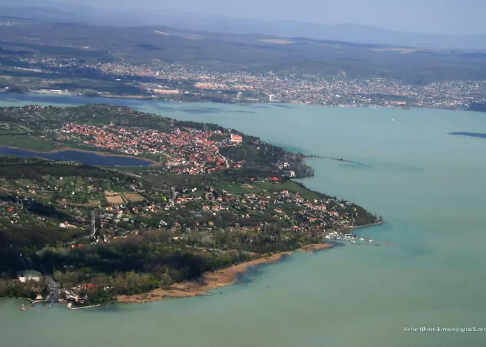 Navay Vendeghaz Tihany